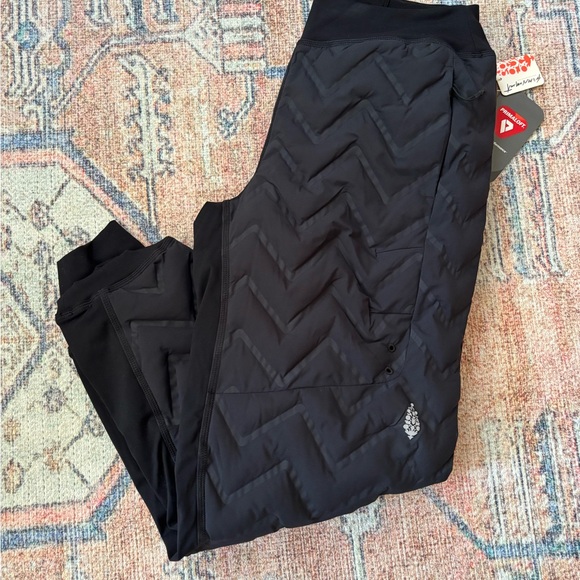 Free People Black Quilted snow pants - Picture 4 of 6